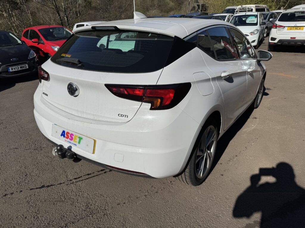 Vauxhall Astra 1.6L 2016