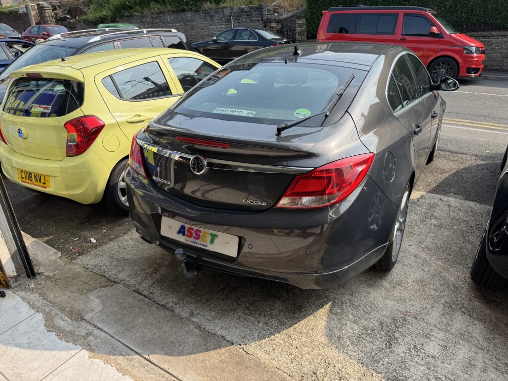 Vauxhall Insignia 2.0L 2013