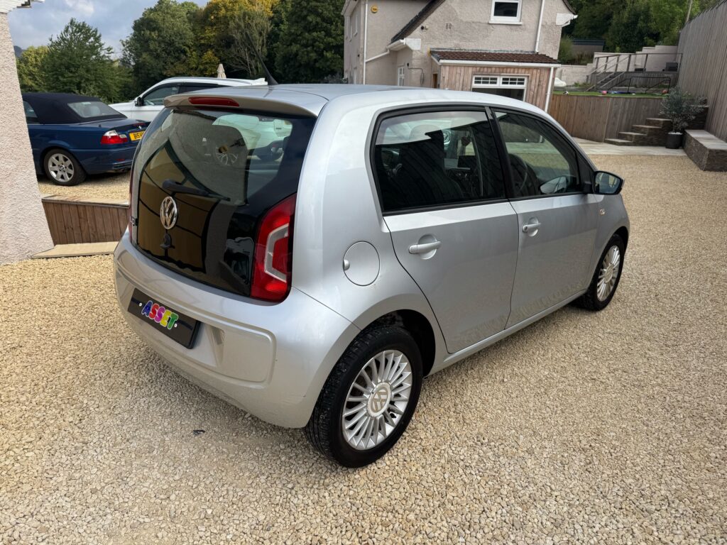 Volkswagen Up 1.0L 2016